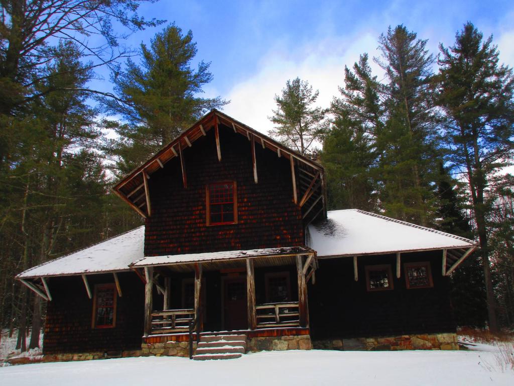 Photo: The Old Farm Lodge