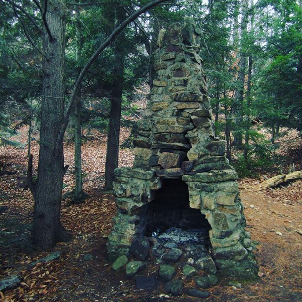 Photo: Chimney near Watch Hill Photo: Chimney near Watch Hill