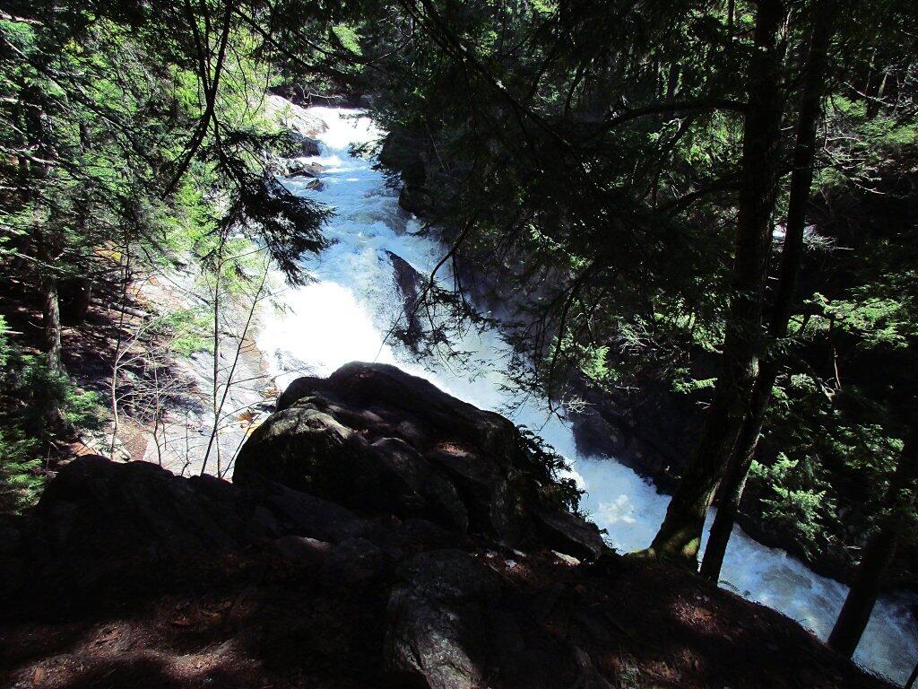 Photo: Roaring Auger Falls