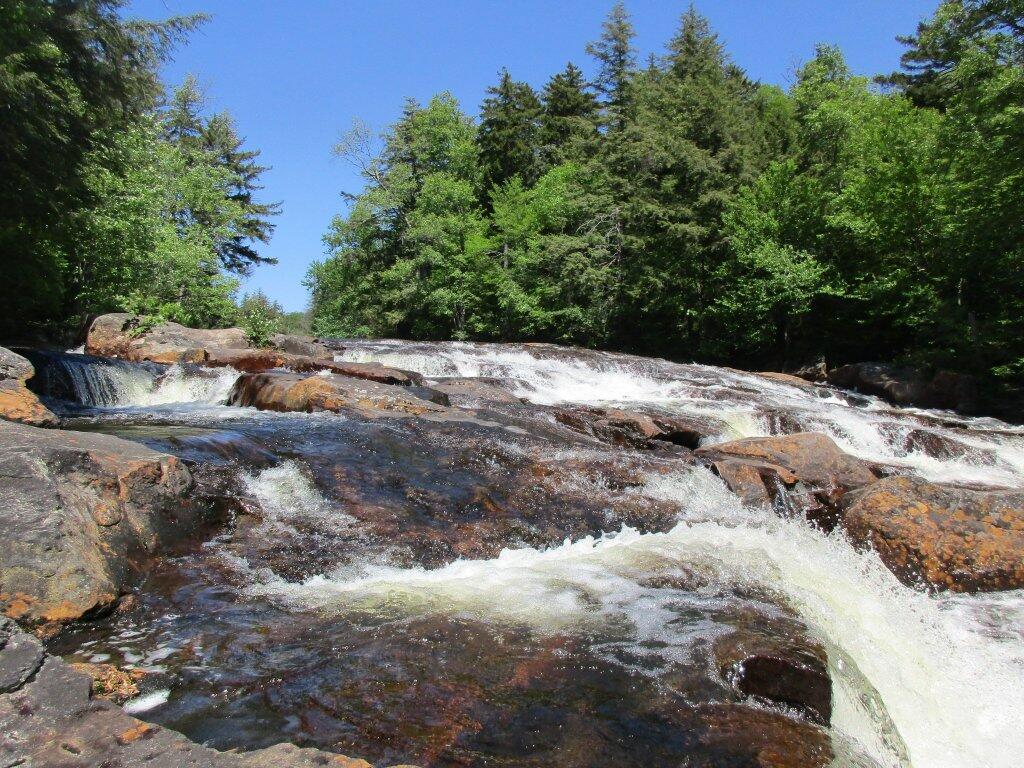 Photo: Potholers Photo: Potholers