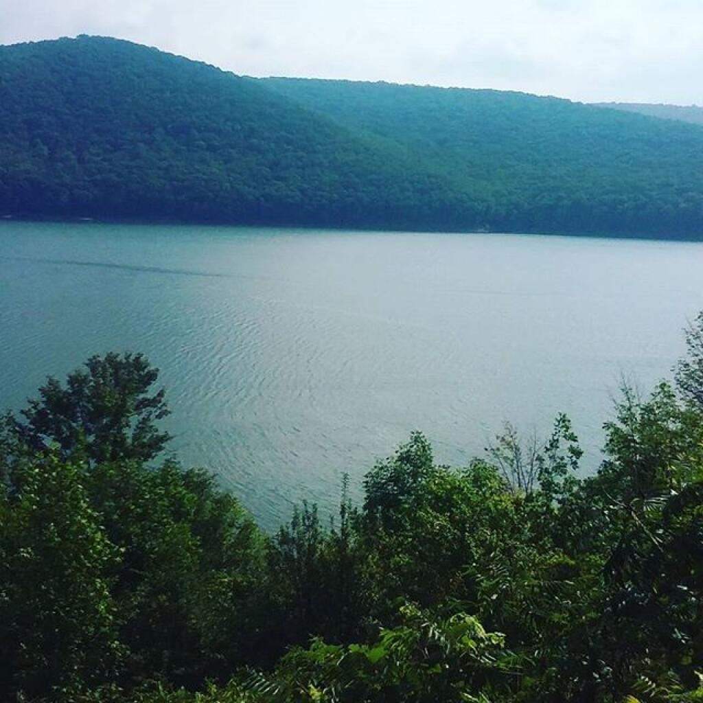 Photo: Reservoir Photo: Reservoir