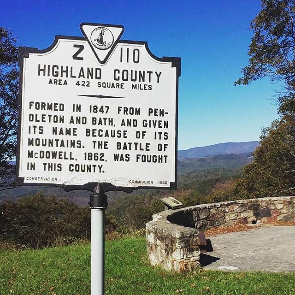 Photo: County Line