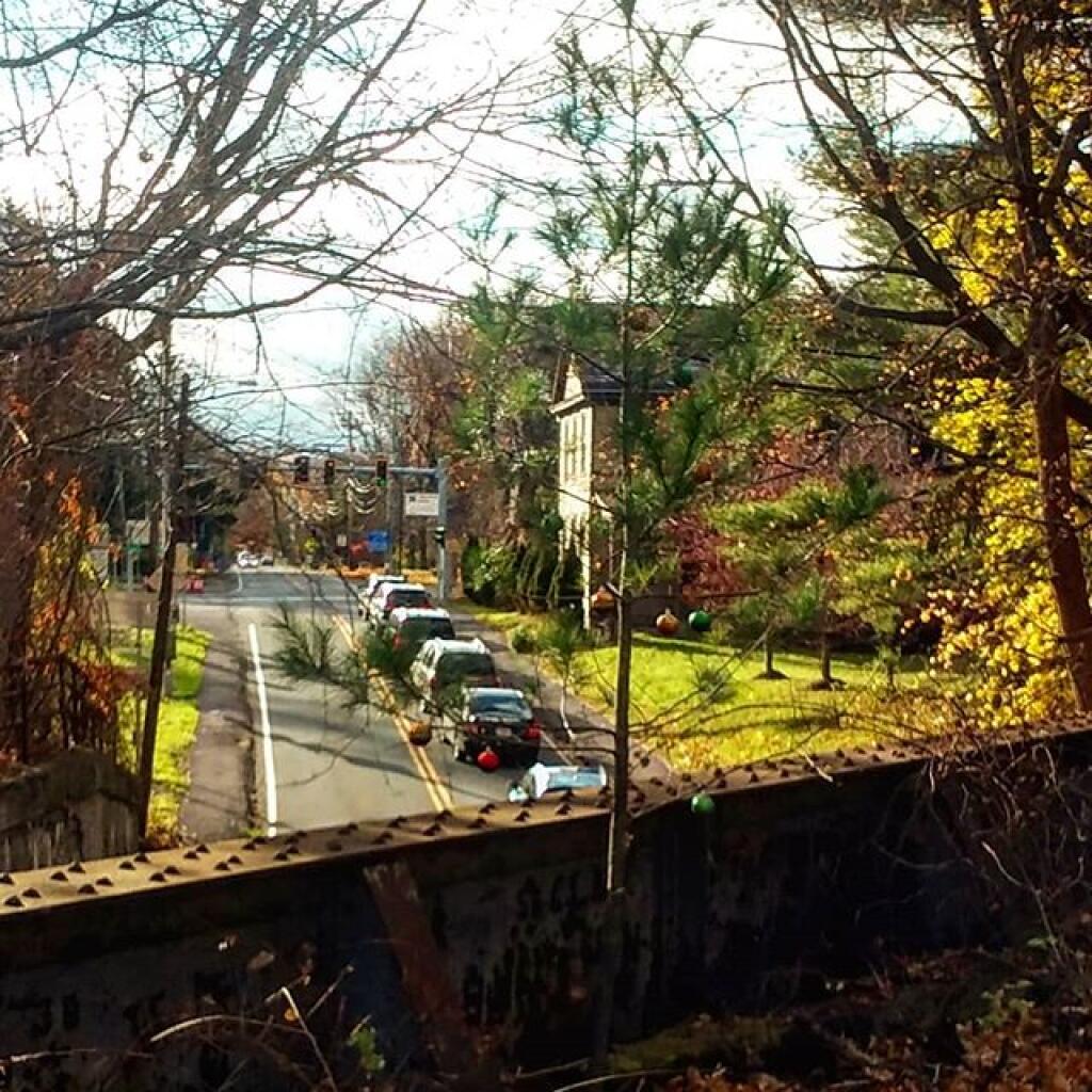 Photo: New Scotland Turnpike Photo: New Scotland Turnpike