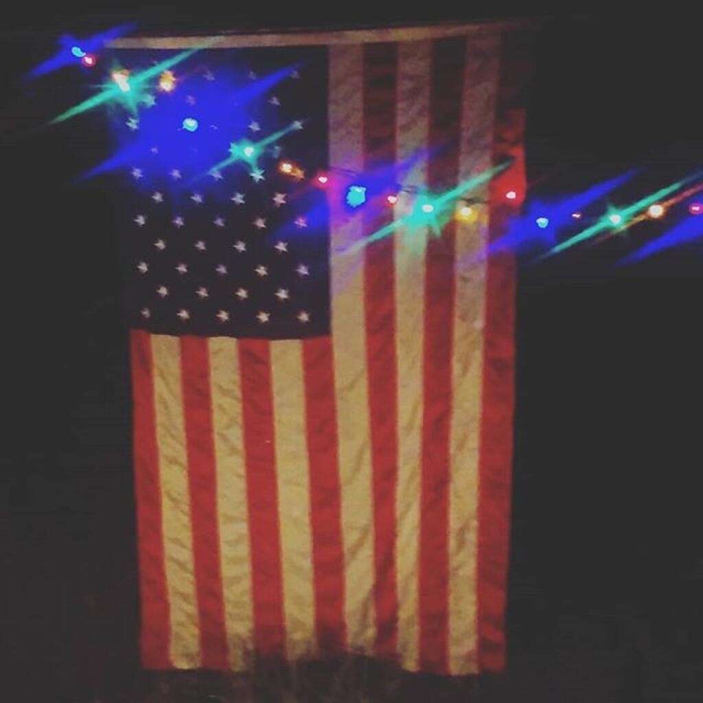 Photo: America