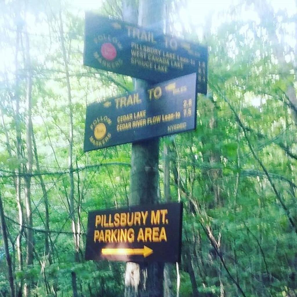 Photo: Once you get past this sign, 2.8 miles comes easy as it's relatively flat Photo: Once you get past this sign, 2.8 miles comes easy as it's relatively flat